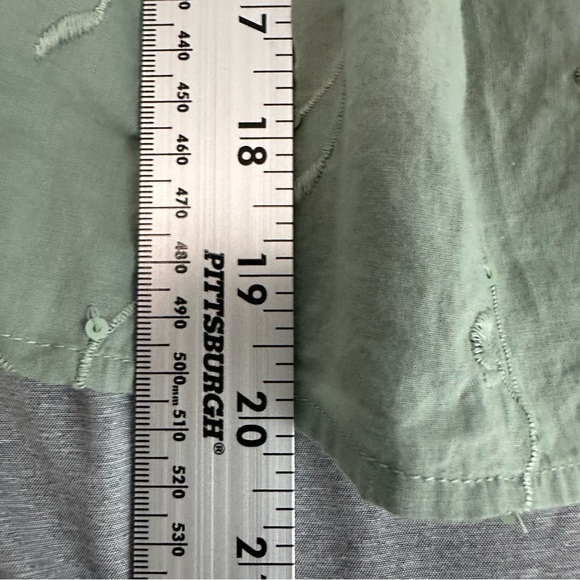 Hollister Green Floral Embroidered Babydoll Camisole Size L NWT - Picture 7 of 8